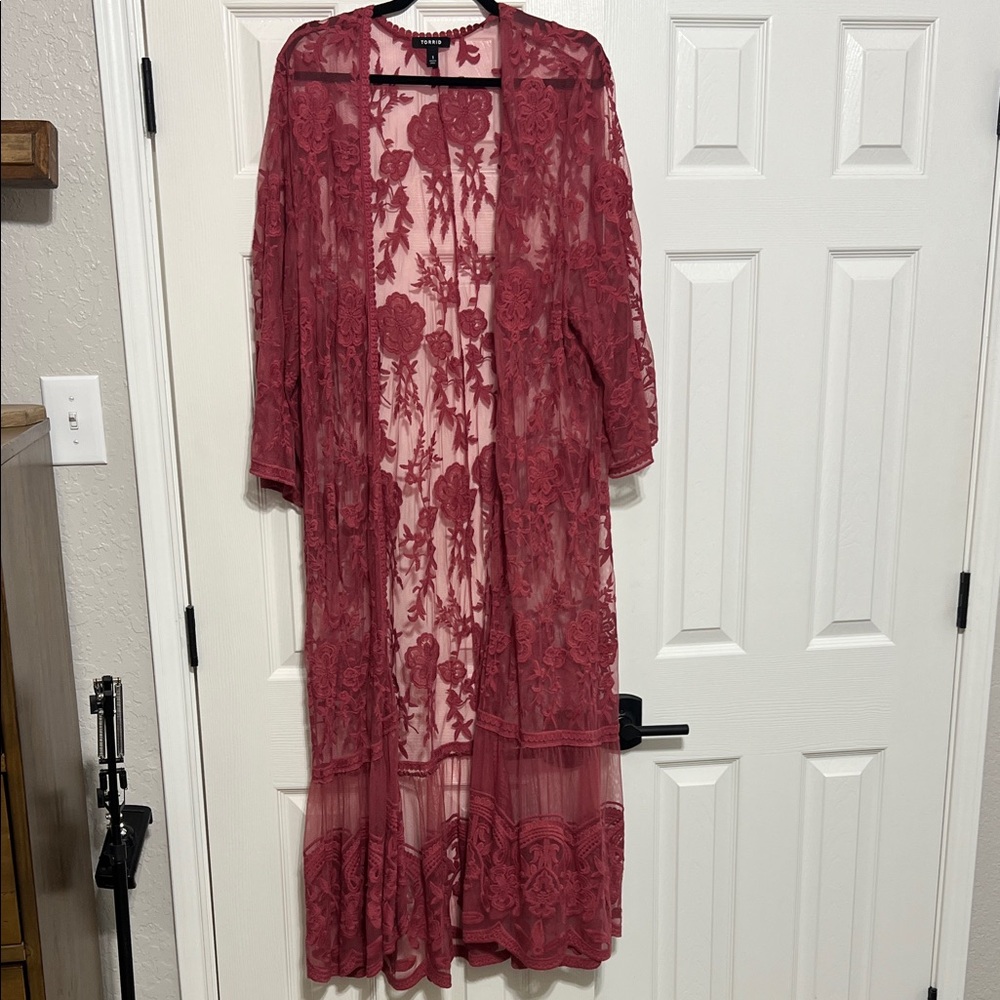 Torrid Rose Lace Kimono Robe